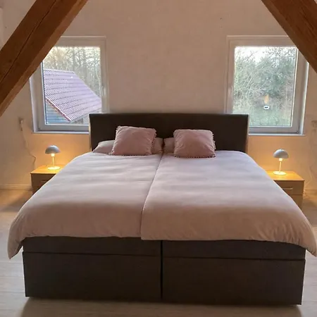Aussergewoehnliches Nordsee-ferienhaus Fuer Bis Zu 10 Personen - Ruhe, & Gemuetlichkeit Дом отдыха Blomberg (Lower-Saxony)